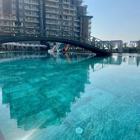 Apartment Riverside Life Trikomo